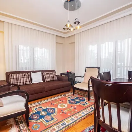 Peaceful Flat In The Heart Of Atasehir Apartamento Estambul